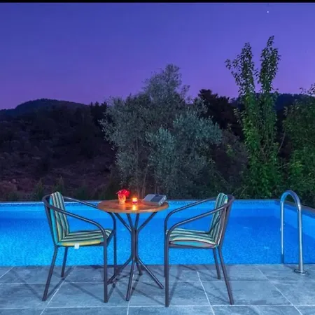 Rose Garden With Private Pool And Jacuzzi Villa *