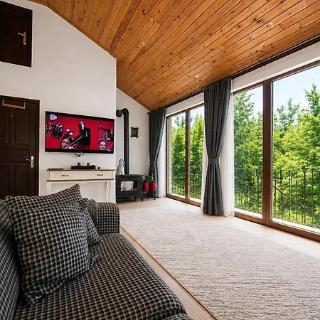 Rose Garden With Private Pool And Jacuzzi Villa